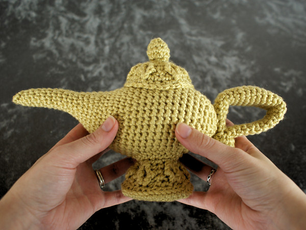 (image for) Magic Lamp crochet pattern - Click Image to Close