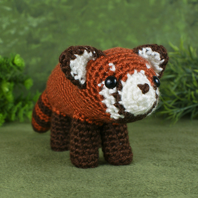 Red Panda amigurumi crochet pattern - Click Image to Close