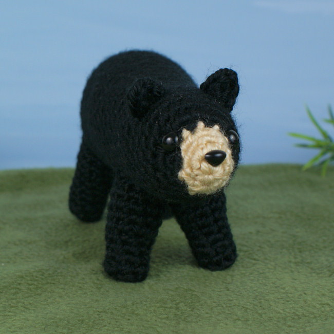 Black Bear amigurumi crochet pattern - Click Image to Close