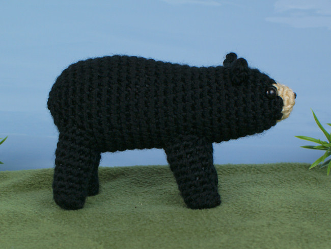 Black Bear amigurumi crochet pattern - Click Image to Close