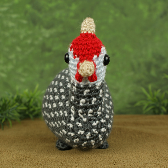 (image for) Guinea Fowl amigurumi bird crochet pattern - Click Image to Close