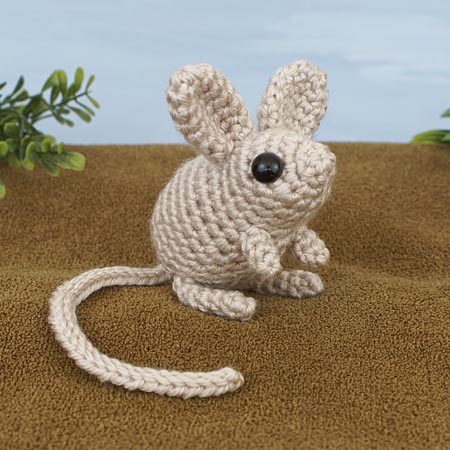 Mini Mammals: three amigurumi crochet patterns: Sengi, Jerboa, Mouse - Click Image to Close