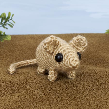 (image for) Mini Mammals: three amigurumi crochet patterns: Sengi, Jerboa, Mouse - Click Image to Close
