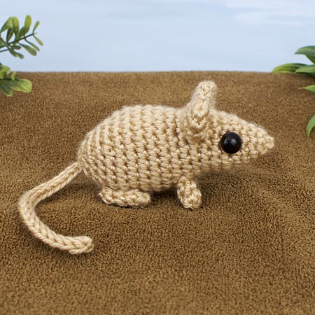 (image for) Mini Mammals: three amigurumi crochet patterns: Sengi, Jerboa, Mouse - Click Image to Close