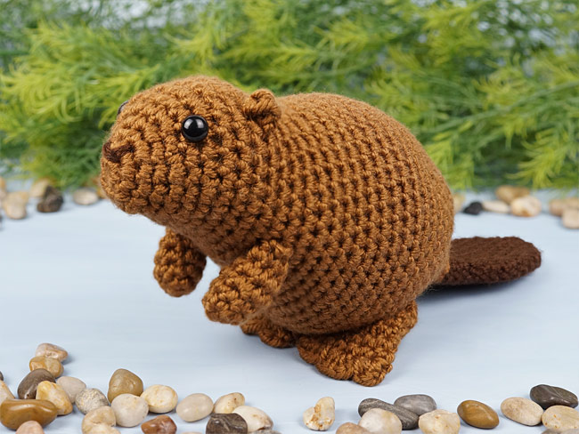 Beaver amigurumi crochet pattern - Click Image to Close