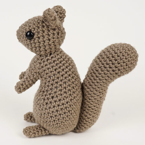 Squirrel amigurumi crochet pattern - Click Image to Close