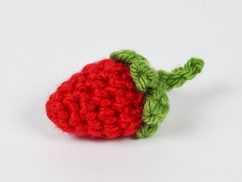 (image for) Strawberry Plant crochet pattern - Click Image to Close