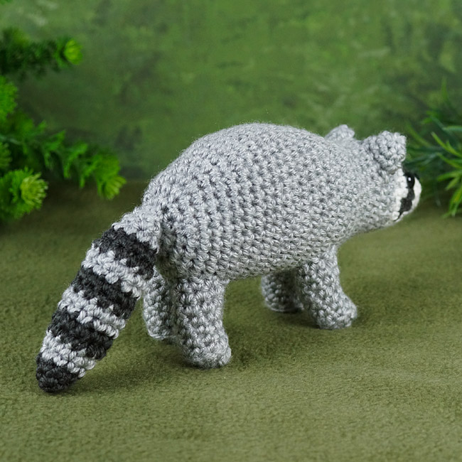 (image for) Raccoon amigurumi crochet pattern - Click Image to Close