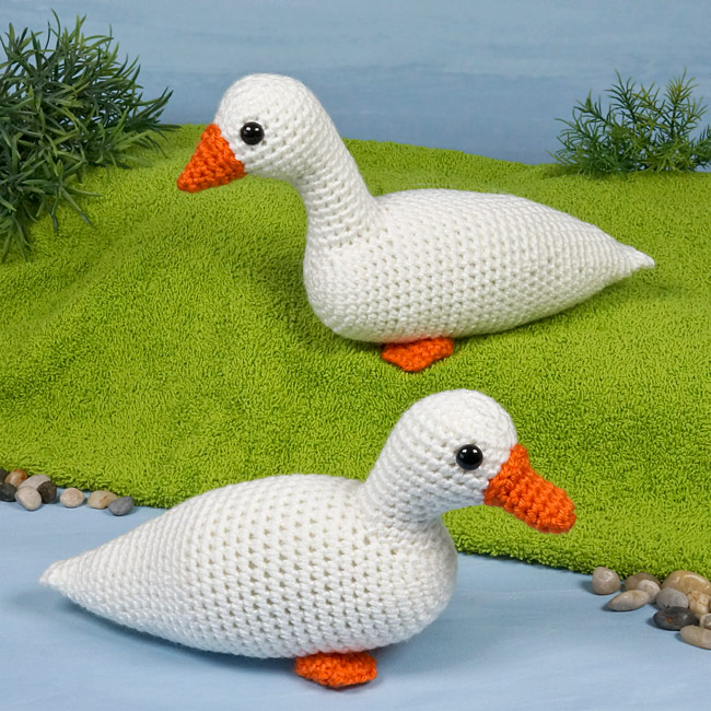 Duck and Goose Families amigurumi crochet patterns (adults & babies) - Click Image to Close