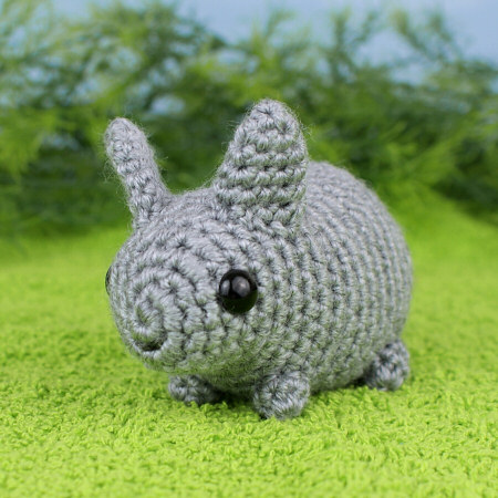 Baby Bunnies - three amigurumi bunny crochet patterns - Click Image to Close