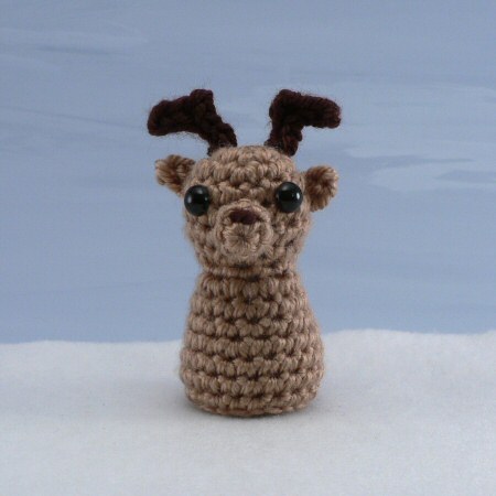 (image for) PocketAmi Set 4: Christmas - three amigurumi crochet patterns: Reindeer, Snowman, Elf - Click Image to Close