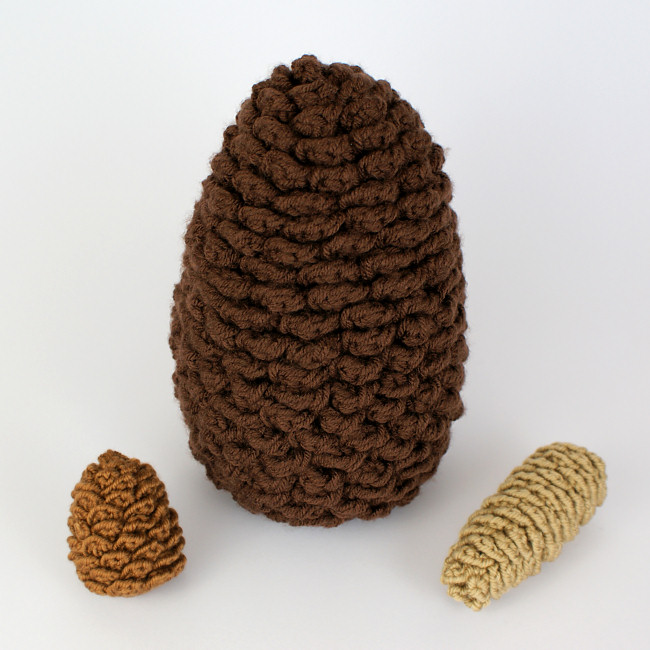 (image for) Pine Cone Collection & Giant Pine Cone - SEVEN crochet patterns - Click Image to Close