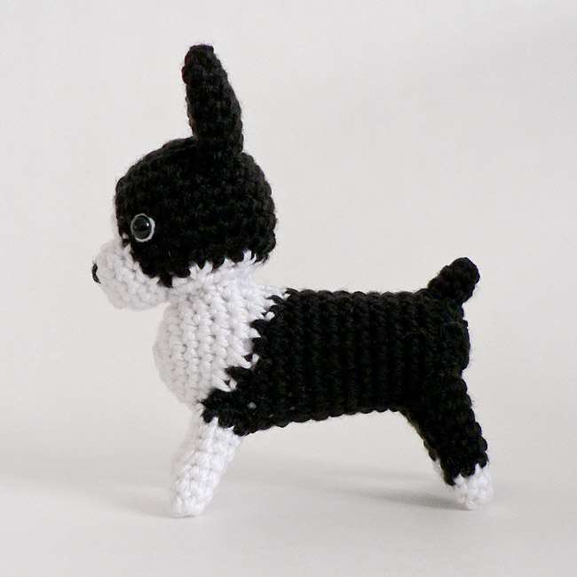 AmiDogs Boston Terrier amigurumi crochet pattern - Click Image to Close