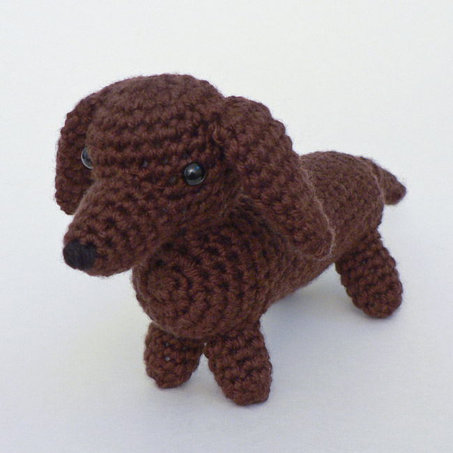 (image for) AmiDogs Dachshund amigurumi crochet pattern - Click Image to Close